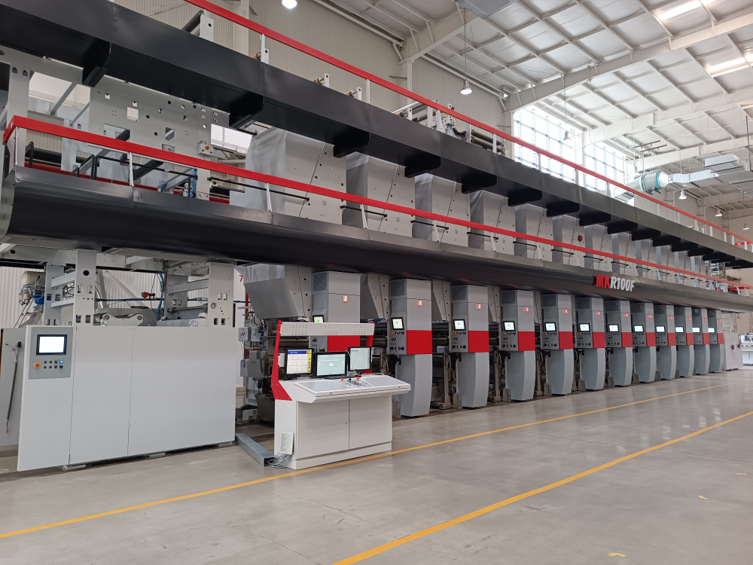 MK R100F  12ɫ�����ϰ�ӡ��
�������400m/min���PETĤ12��m